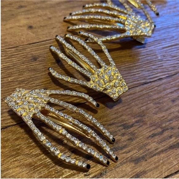 Crystal Skeleton Hair Clips - Picture 4 of 6